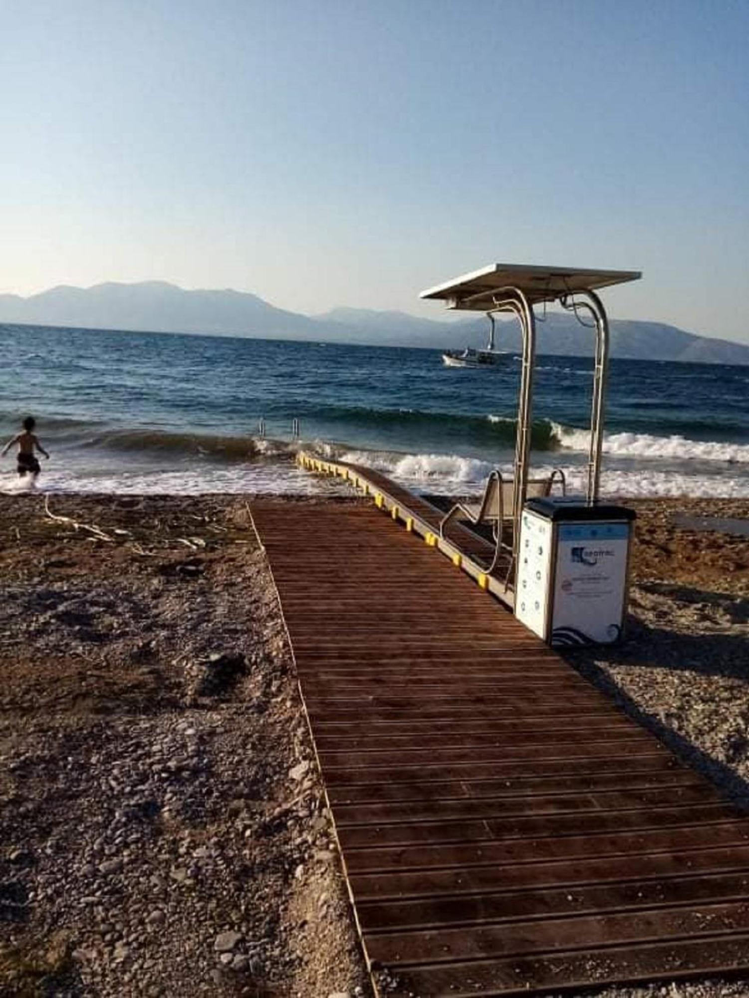 Mare - Mare B Otel Patras Dış mekan fotoğraf